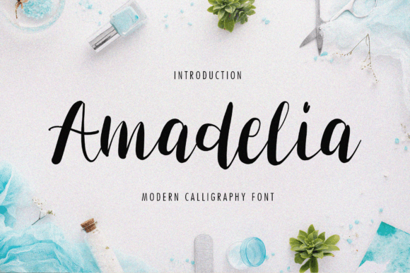 Amadelia Font: A Graceful Script for Editorial Design